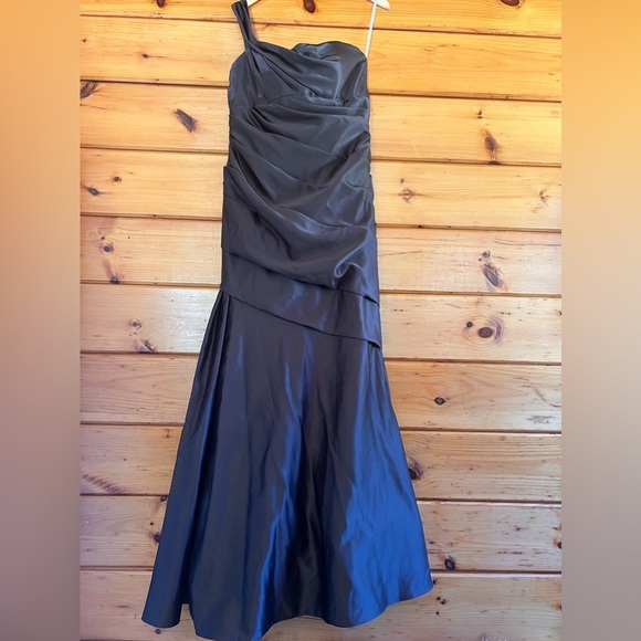 MACKENZIE MICHAELS Brown Plus Prom One Shouldered Pleated Lined Wimens 16 - Picture 1 of 6